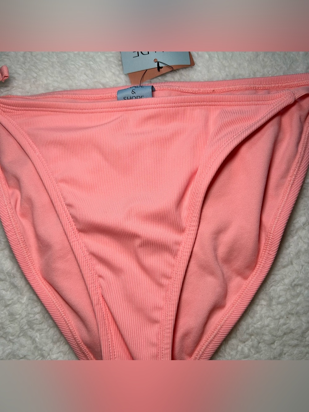 Shade & Shore Ribbed Low Rise Medium Coverage Medium New - Picture 2 of 3